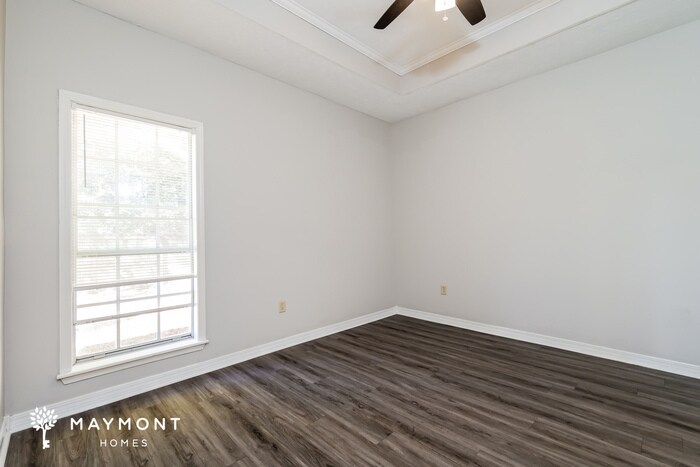 Building Photo - 154 Willow Oak Ln