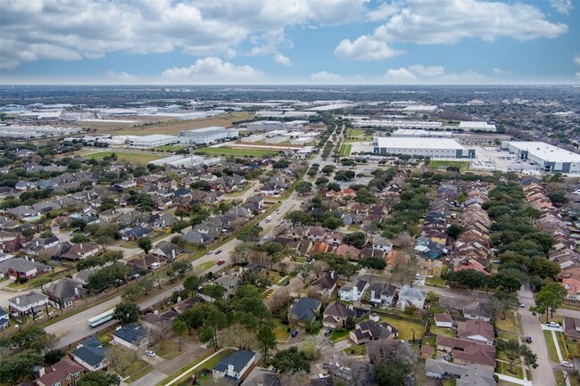 Building Photo - 12123 Monticeto Ln