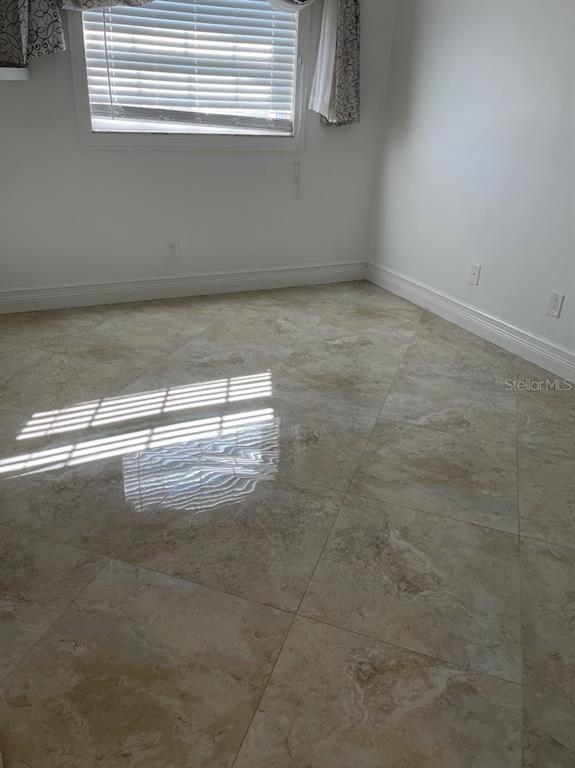 Building Photo - 3268 Buckhorn Dr