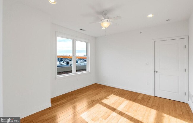 Building Photo - 2126 S 4th St