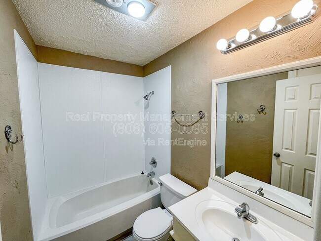 Building Photo - 2108 77th St