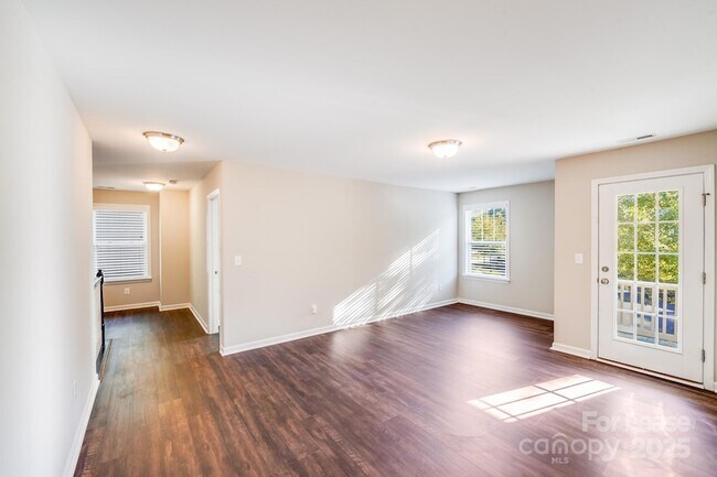Building Photo - 13122 Oakhaven Glen Ln