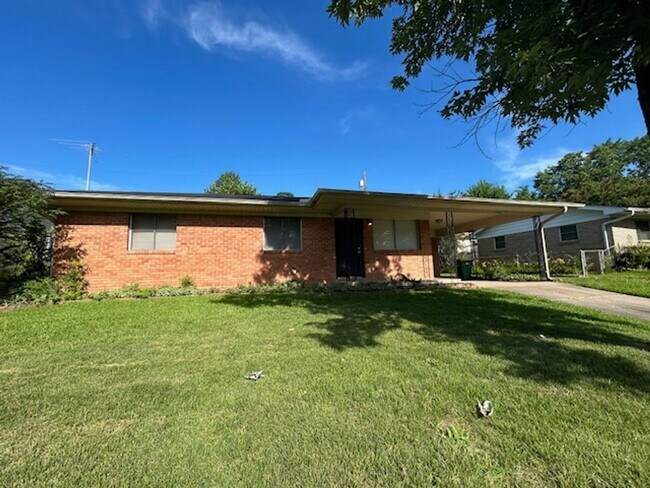 Building Photo - 5205 Nelbrook Dr