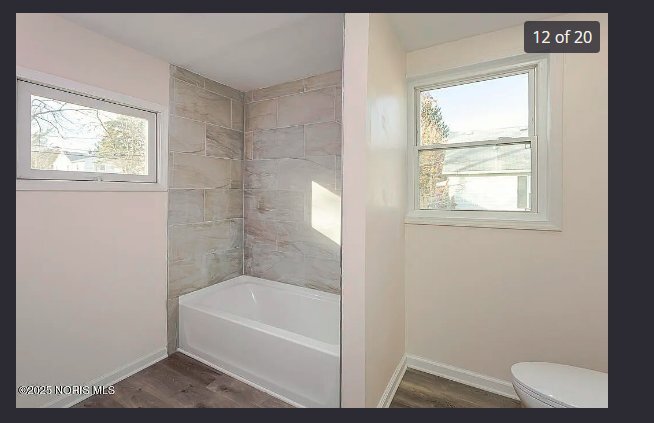 Building Photo - 3233 St Bernard Dr