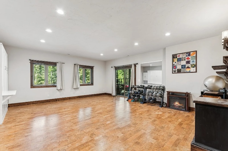 Building Photo - 356 S Many Lakes Dr