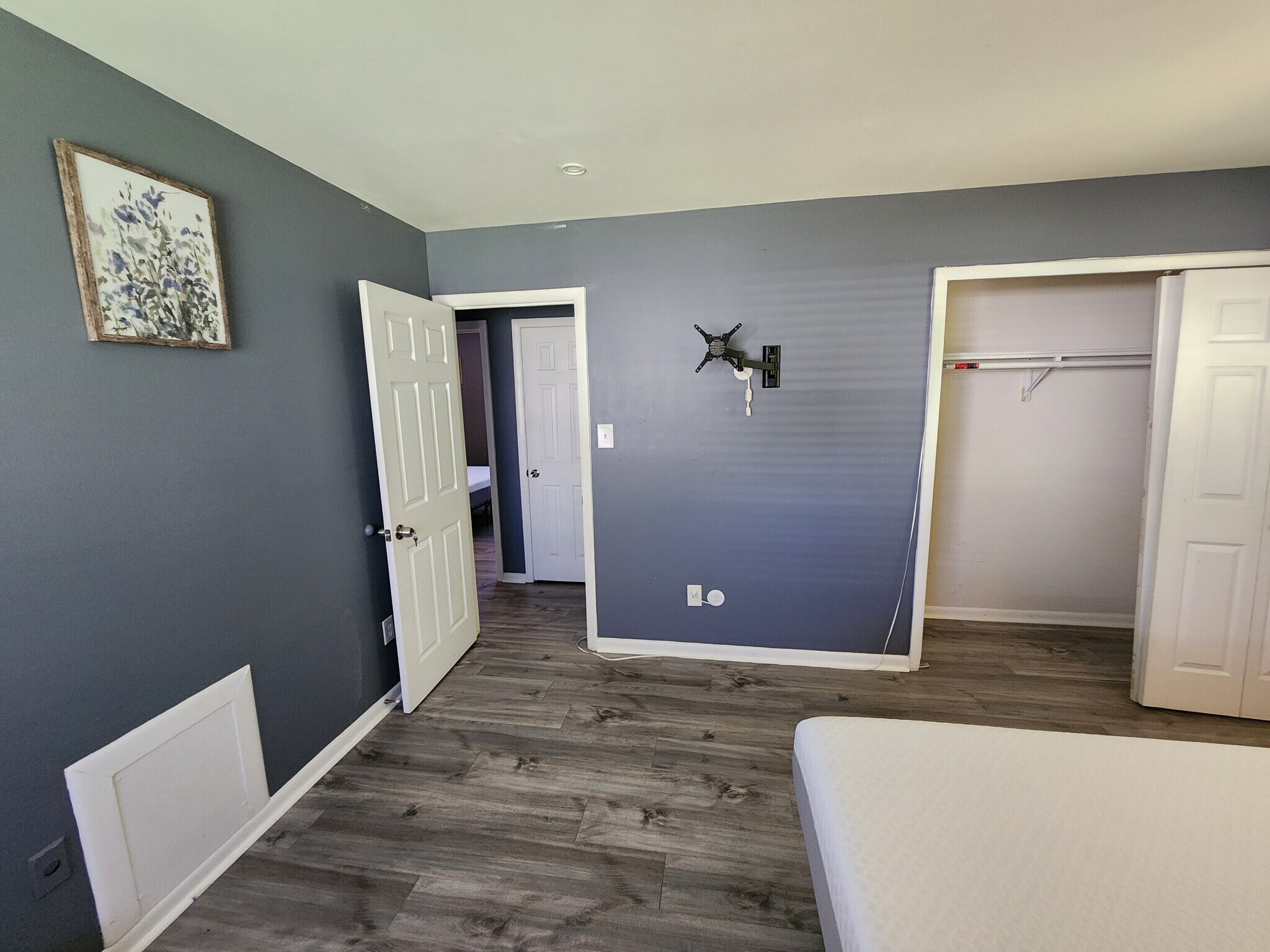 large double closet - 8917 Loughran Terrace