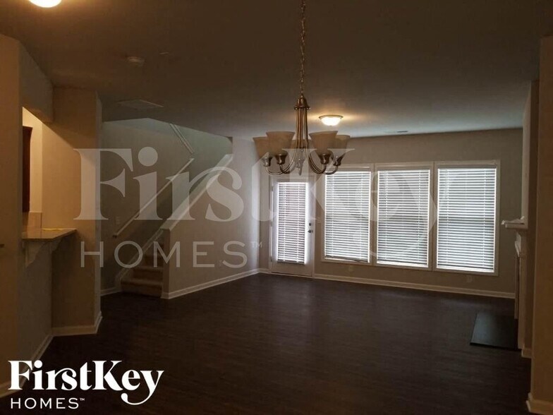 Building Photo - 3124 Baylor Cir