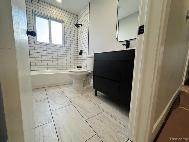 Building Photo - 12107 Centralia