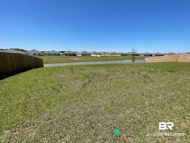 Building Photo - 23351 Shadowridge Dr