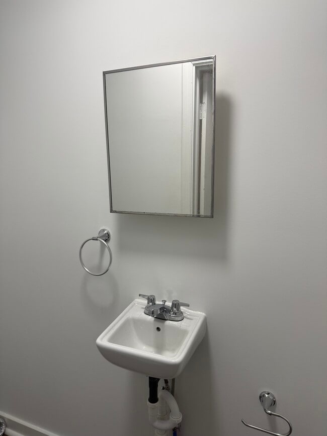 Building Photo - 2145 N Van Pelt St