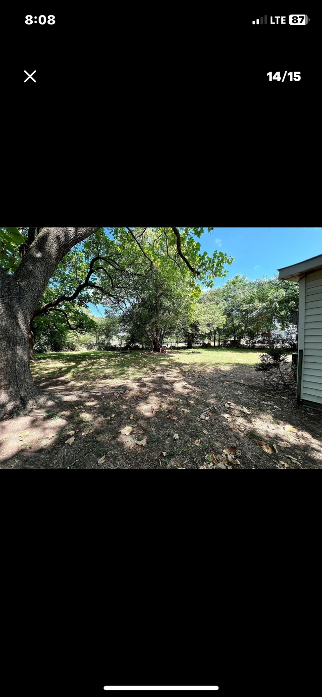 Building Photo - 1231 Olwen Dr
