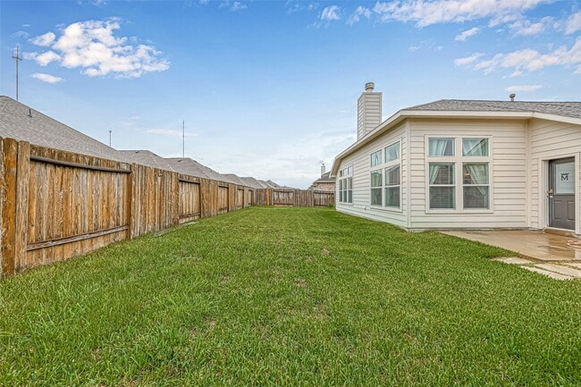 Building Photo - 3618 Hera Dr