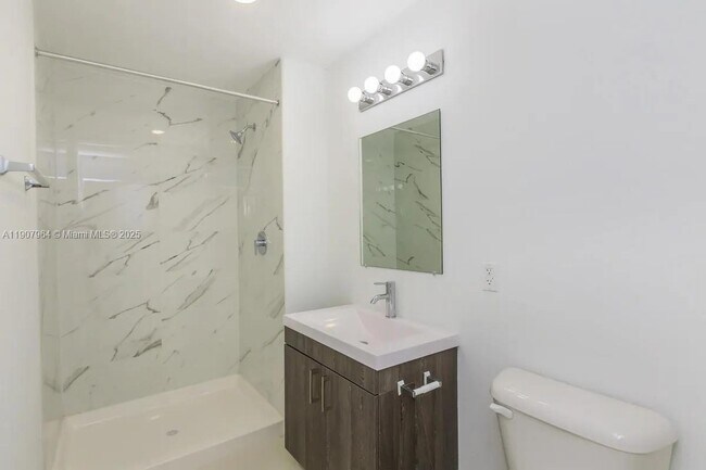 Building Photo - 25850 SW 140th Ct