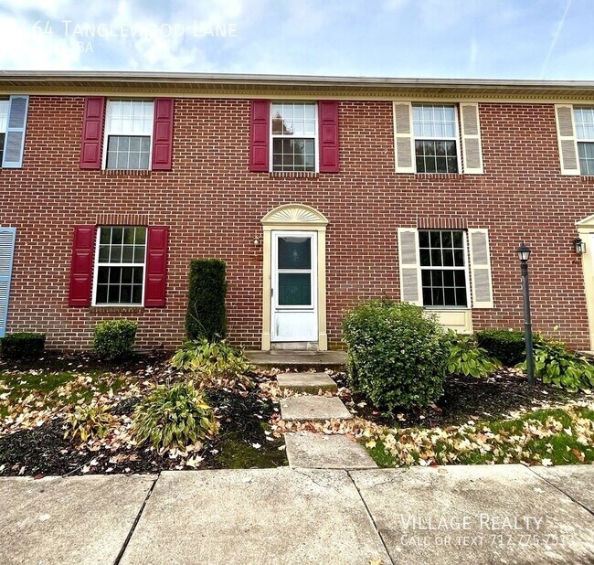 Building Photo - 464 Tanglewood Ln