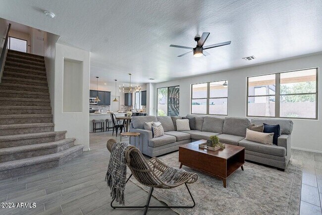 Building Photo - 20858 N 90th Ave