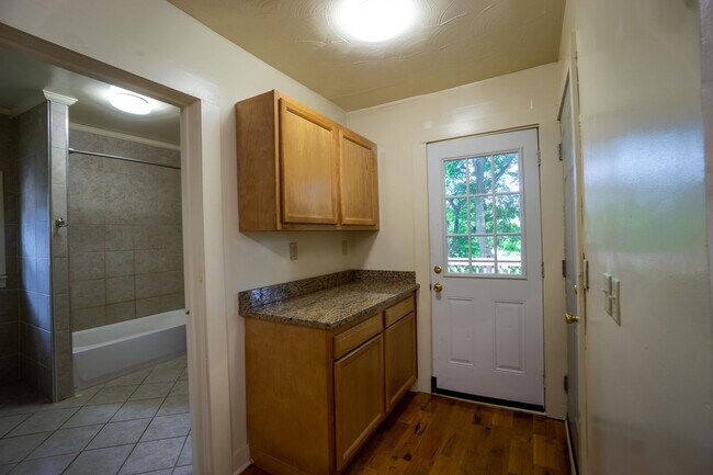 Building Photo - Available 7/1/26 Back Upper Deck Overlooki...