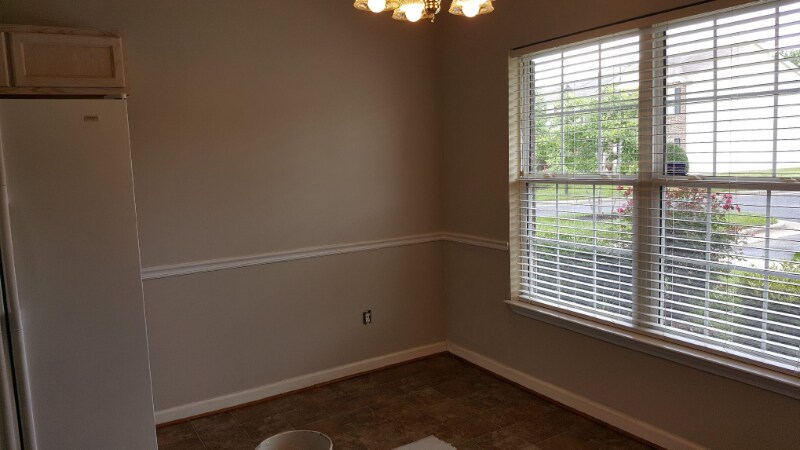 Building Photo - 2932 WaterStone Loop