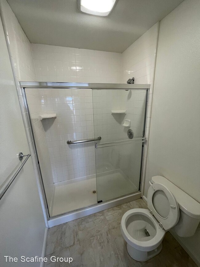 Building Photo - 2 br, 2 bath House - 880 Meridian Bay Lane...