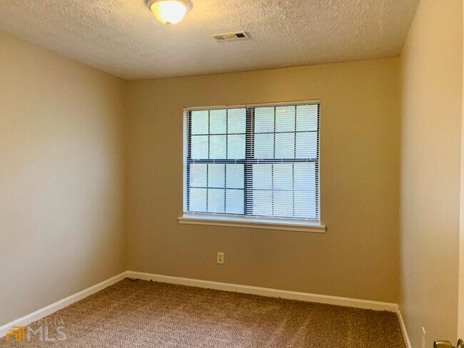 Building Photo - 149 Appleton Blvd