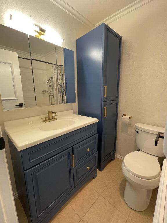 Building Photo - 381 Half Moon Ln #314