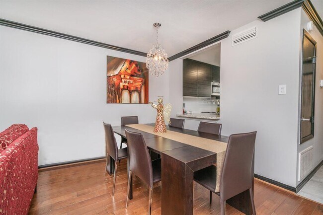 Building Photo - 6410 Ferris Dr