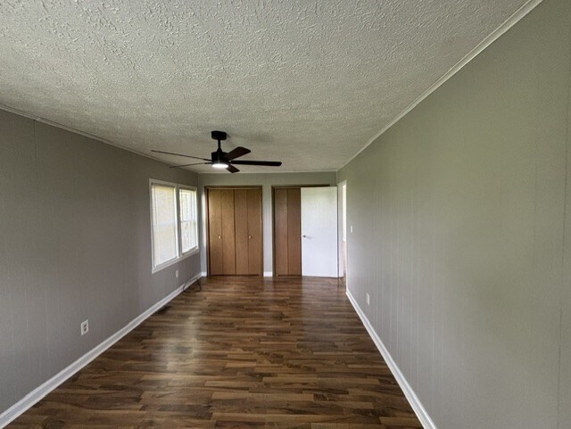 Building Photo - 3785 Sunnydale Rd
