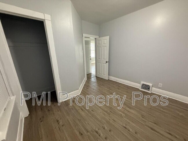 Building Photo - 3278 N 17th St