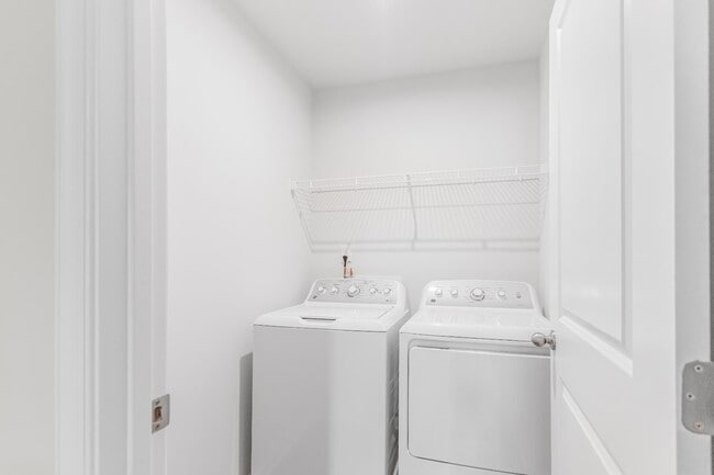 Building Photo - 228 Nepeta Dr