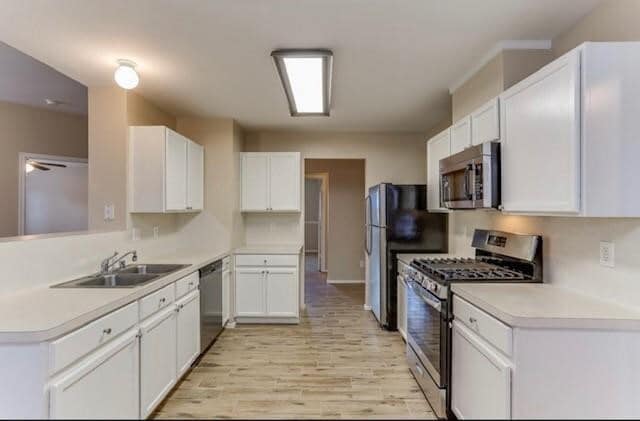 Building Photo - 9210 Rosewell Ct