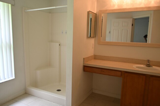 Building Photo - 41 Buffalo Bill Dr