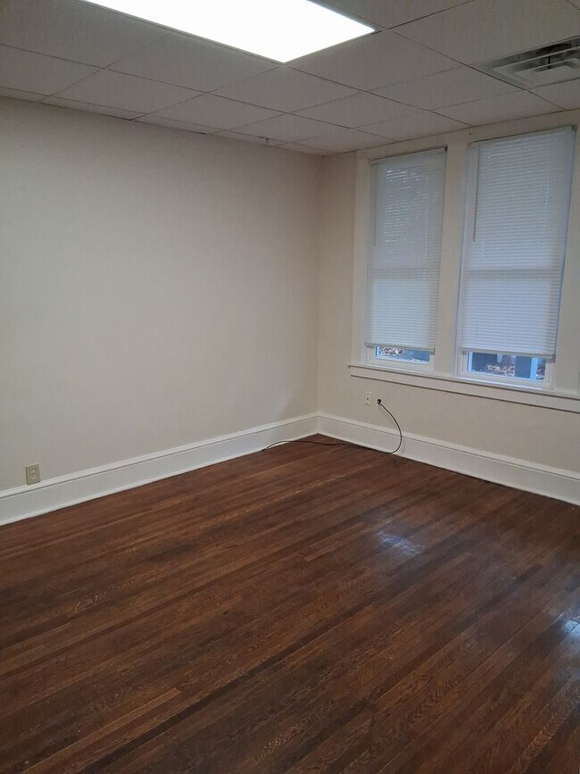 Building Photo - ADR Rentals Gephart