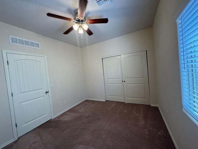 Building Photo - 1258 Questa Ct
