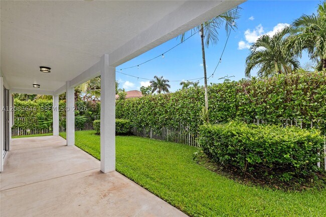 Building Photo - 776 Lavender Cir