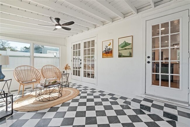 Building Photo - 4635 22nd Ave N