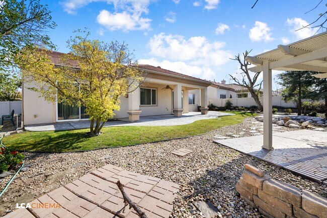 Building Photo - 5816 Calico Cove Court