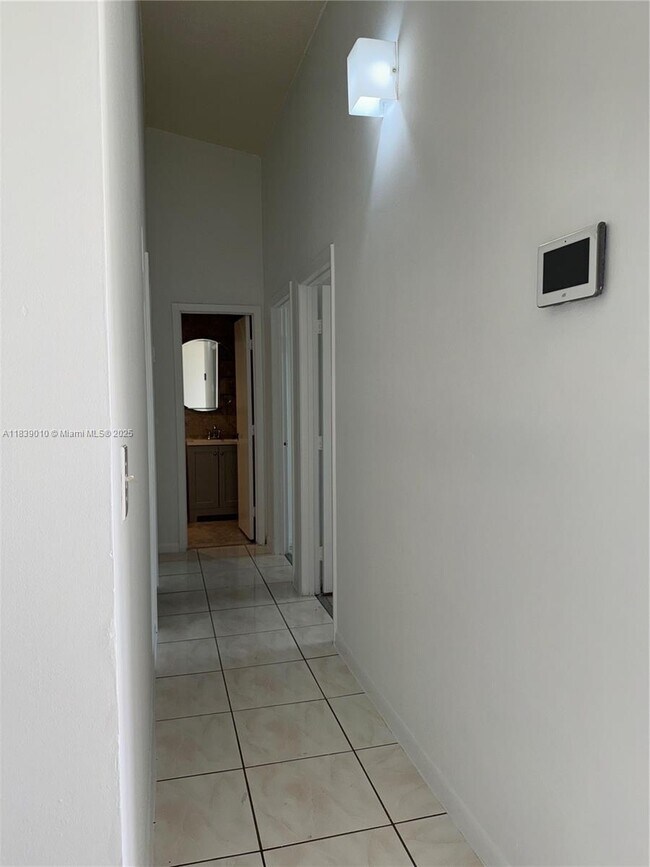 Building Photo - 6713 NW 188th Terrace