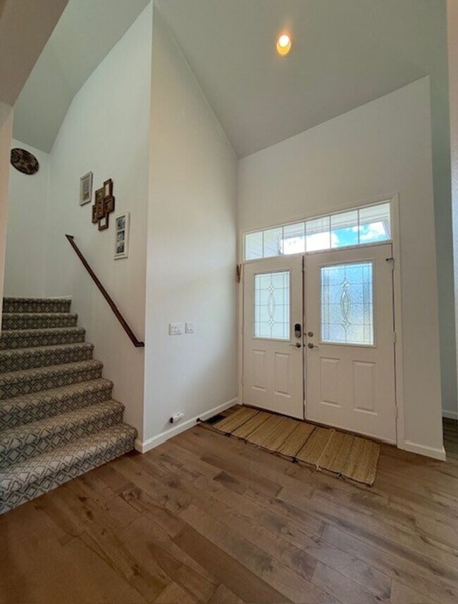 Building Photo - 4bd/2.5ba Snohomish Home