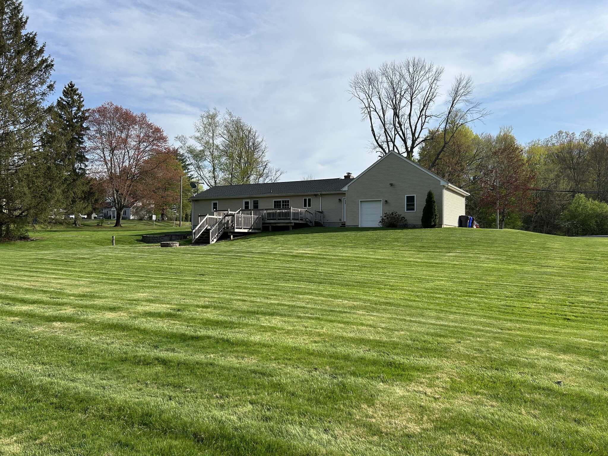 Building Photo - 281 Abbe Rd
