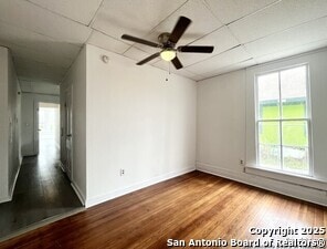 Building Photo - 827 Steves Ave