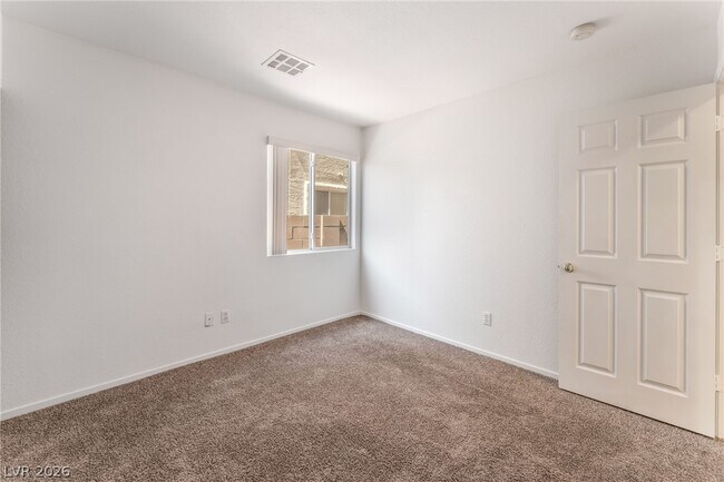 Building Photo - 1300 Swanbrooke Dr