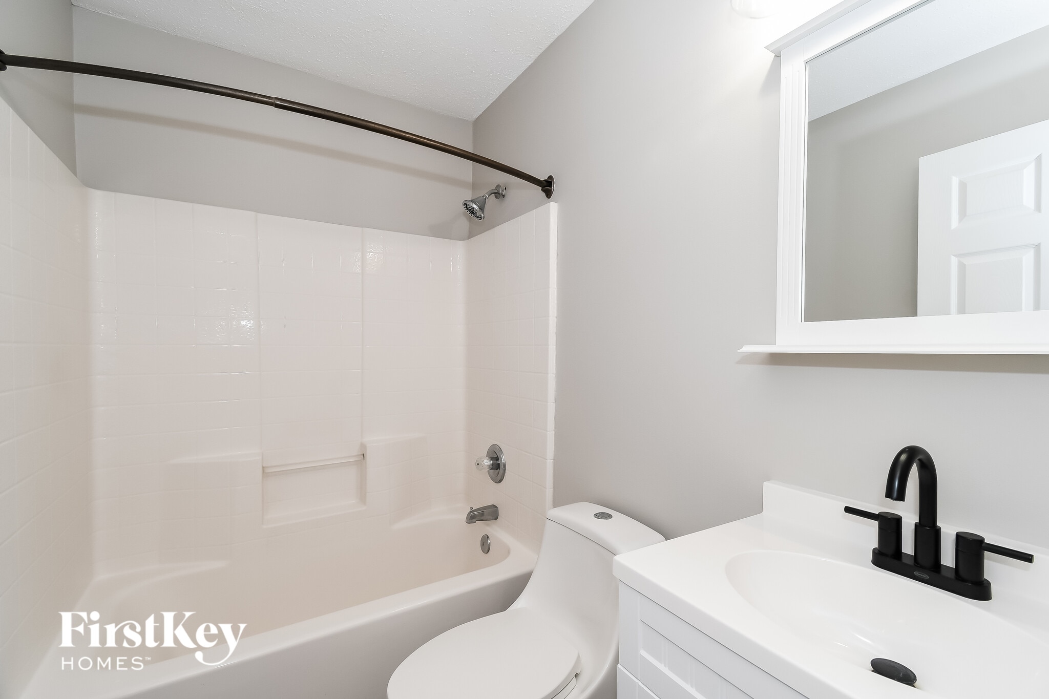 Building Photo - 1845 Northglen Cir