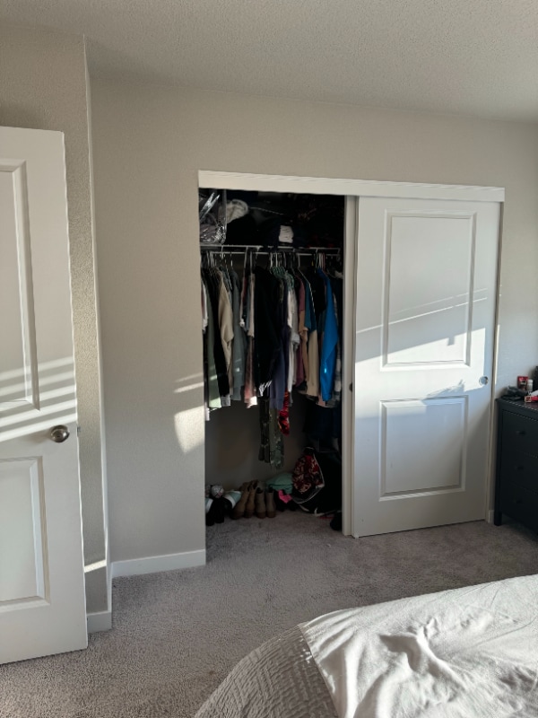 Building Photo - 162 SW Howard Pl N