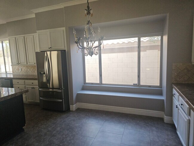 Building Photo - 3 bd 2.5 bth north east scottsdale home with pool