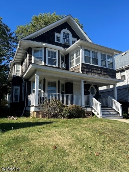 Building Photo - 96 Grove St
