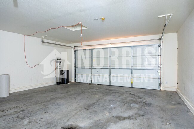 Building Photo - Mission Valley Community