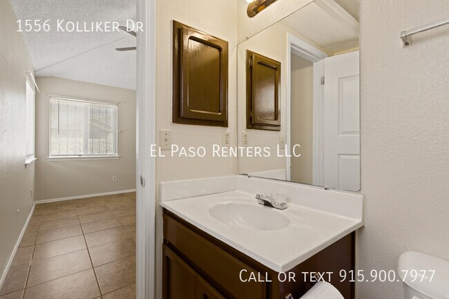 Building Photo - 1556 Kolliker Dr