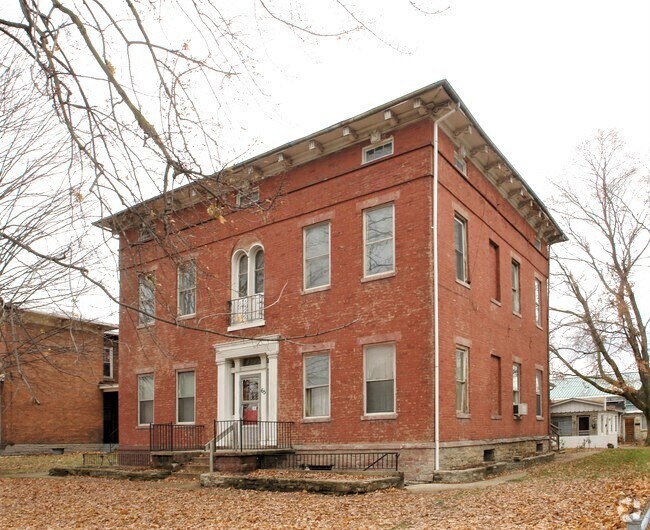 Building Photo - 65 E William St