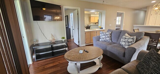 Building Photo - -First-Floor End-Unit | Fully Furnished 2B...