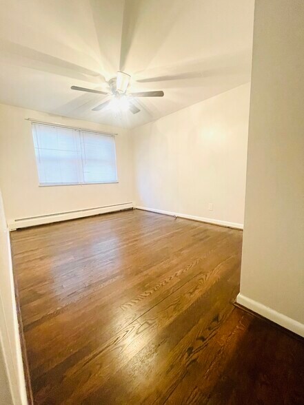 Bedroom 1 - 4191 Hoffman Ave