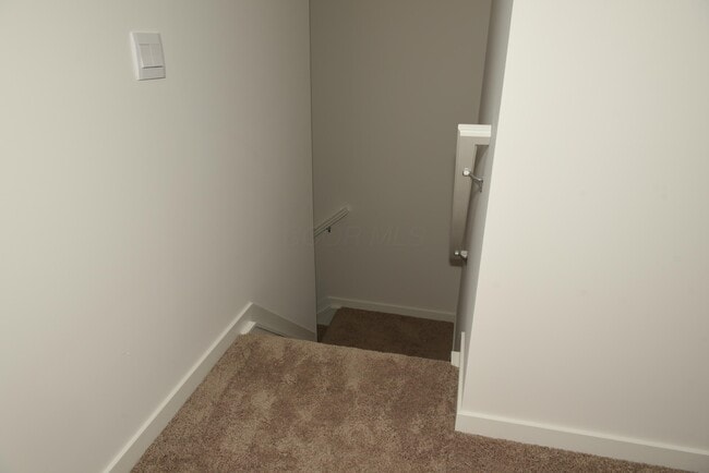 Building Photo - 130 Dusky Willow Dr